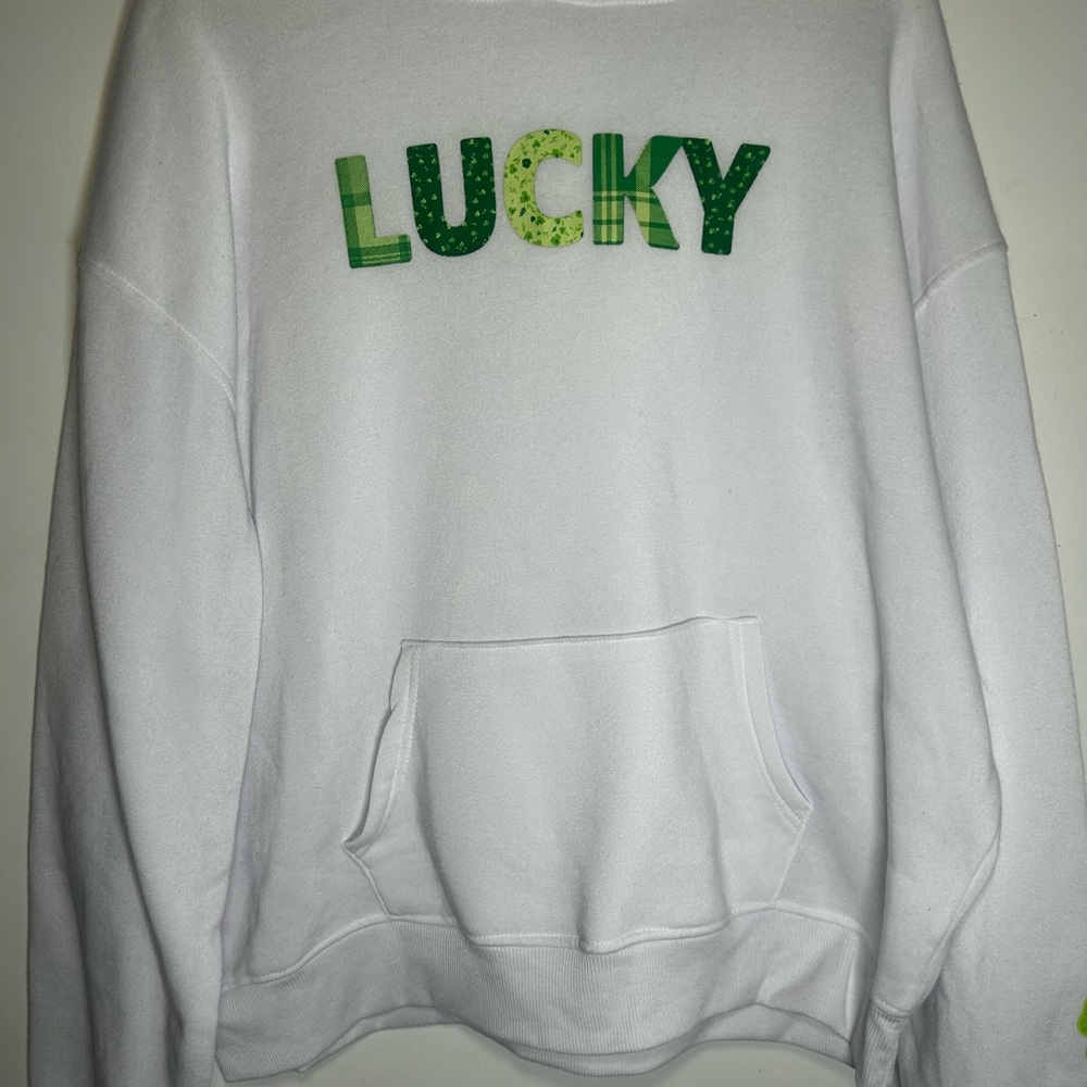 White Sweatshirt hoodie with Green 'Lucky' Print